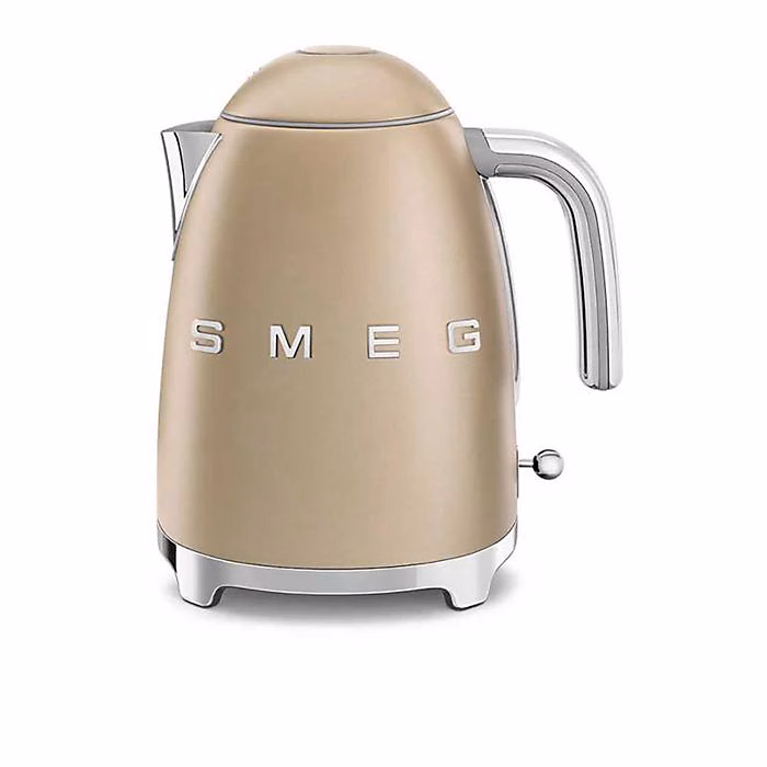 Bouilloire sans fil 1.7l 2400w or Smeg KLF03CHMEU années 50 – Réf. QUXBPKBRZ3693765247