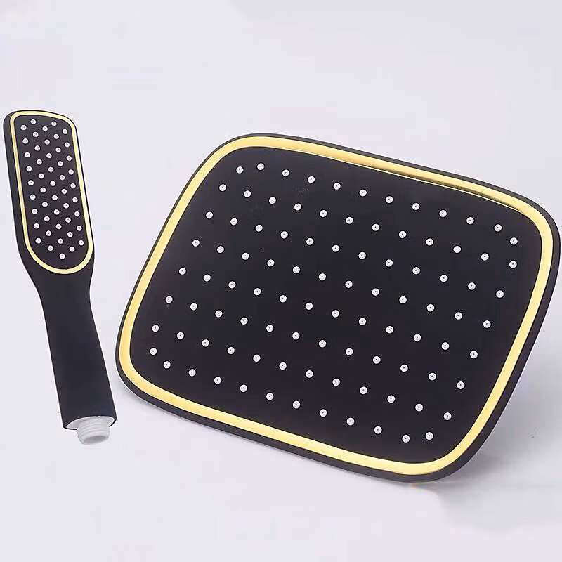 Améliorez votre expérience de douche avec l'ensemble de douche à main polyvalent – avec haute pression réglable et effet pluie