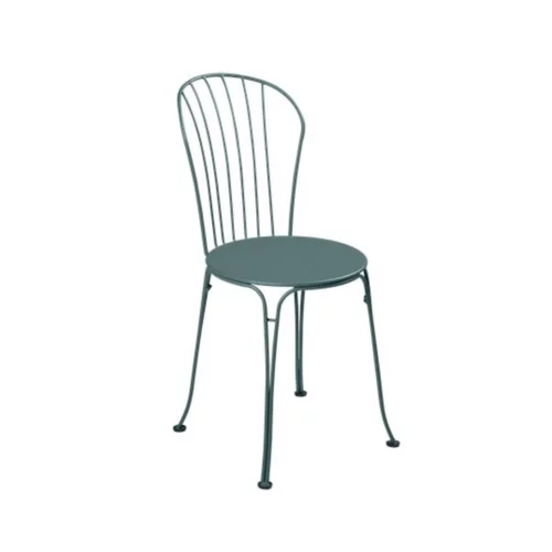 Style pour le jardin:Chaise Opéra + FERMOB gris orage