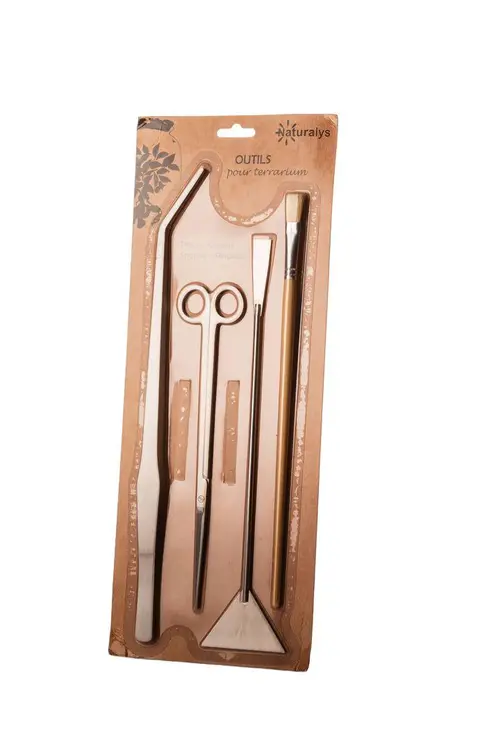 Une sélection pour le jardin：Kit d'accessoires pour terrarium Naturalys - 27/35 cm