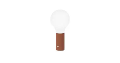 Espace vert confort:Lampe rouge forme ampoule Fermob Aplo - Ø 11 x H 24 cm