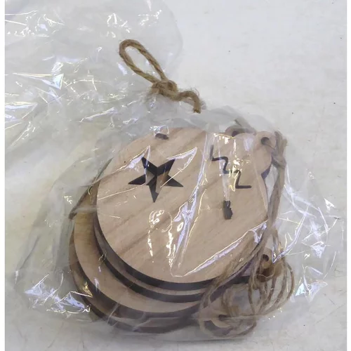 Idée pratique：Sachet boules de noel bois - Le sachet