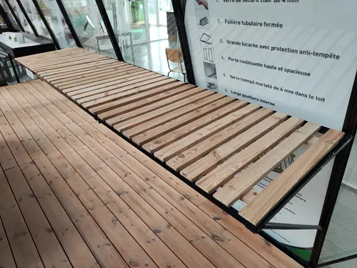 Idée au jardin：Table de travail universelle ACD en bois laqué