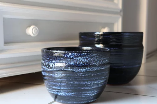 Sélection nature：Pot en terre cuite émaillée bleu Nuit étoilée Les Poteries d'Albi Austral - Ø20 x H16 cm