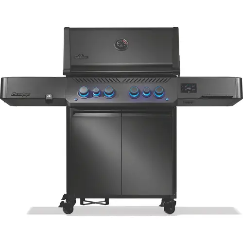 Une solution adaptée au jardin:Barbecue gaz noir connecté Napoléon Prestige 500 Phantom 4 brûleurs - 168 x 67 x 127 cm