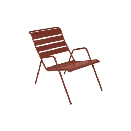 Nature au jardin:Fauteuil bas coloris ocre rouge Monceau Fermob - 73 cm