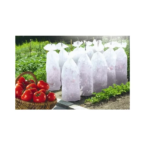 Un atout pour vos extérieurs:Gaine de croissance pour tomates coloris blanc 0,60x10 m