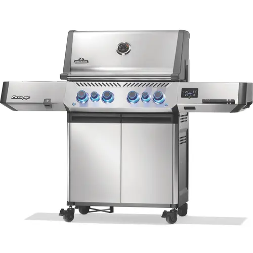 Sélection utile:Barbecue gaz inox connecté Napoléon Prestige 500 - 166 x 66 x 129,5 cm