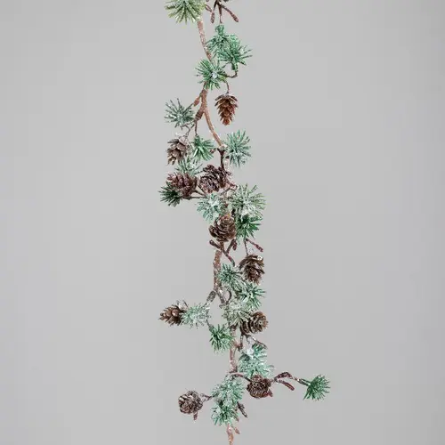 Un indispensable au jardin：Guirlande de mélèze artificiel glacée verte avec cônes - 120 cm