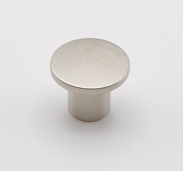 Bouton de meuble en zamac D 33 mm NICKEL BROSSE – Réf. DRPPFFCAP6707866740