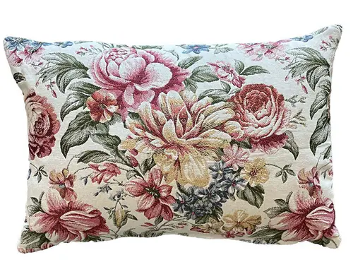 Bien pour le jardin：Coussin en coton fond blanc décor fleurs roses Alais - 35 x 50 cm